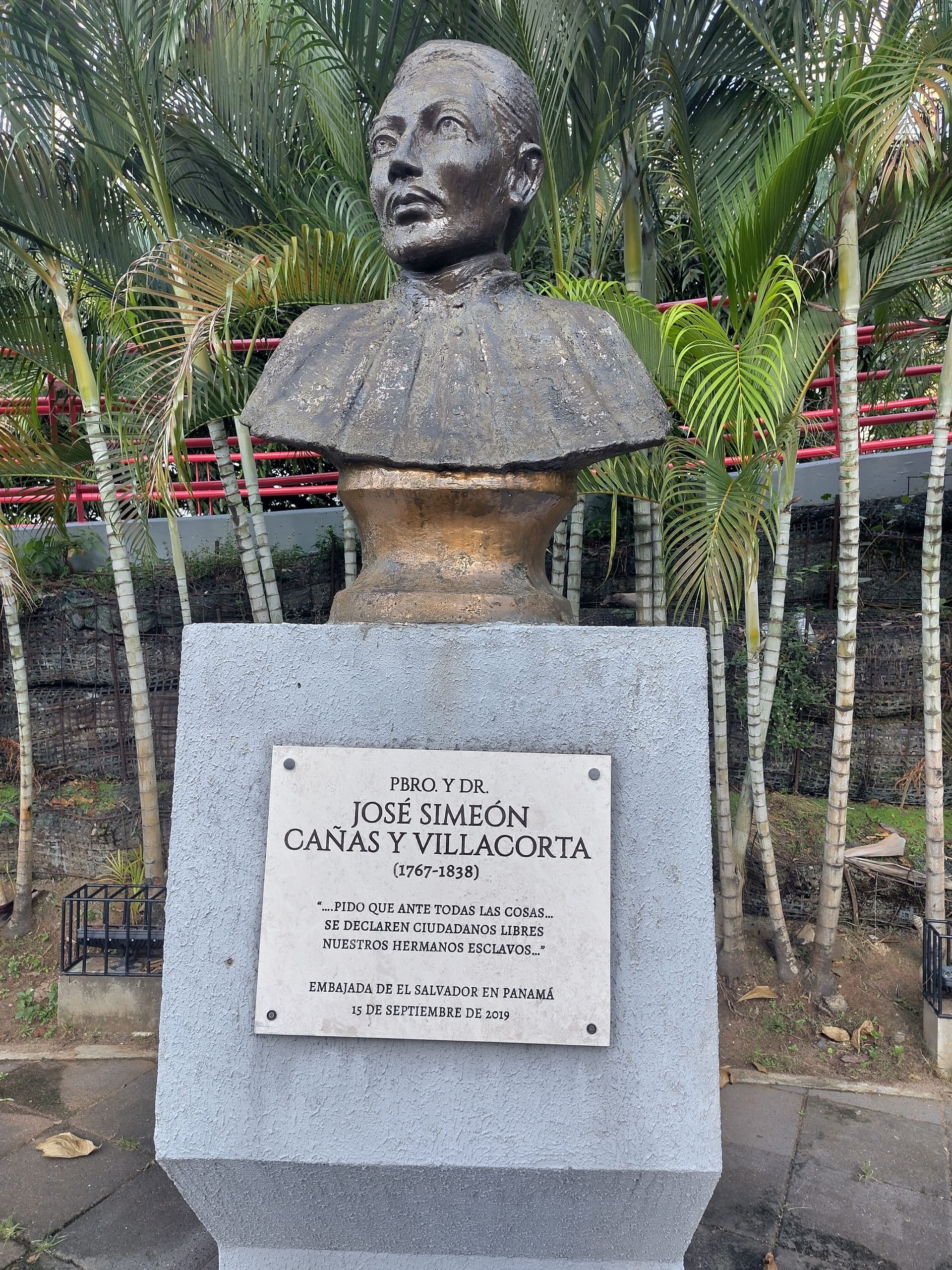 José Simeón Cañas statue (El Salvador)